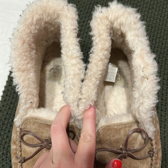 UGG slippers - Picture 5 of 6
